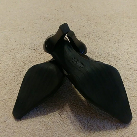 Unisa Heels Size 7 - Picture 4 of 4